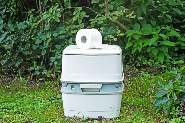 Best Porta potty rental near me  in Essex, IL